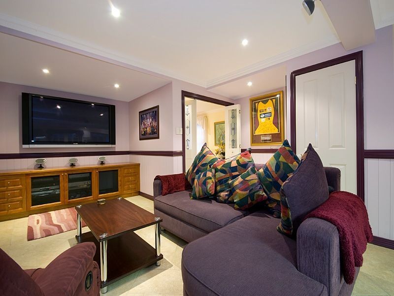 Coorparoo QLD 4151