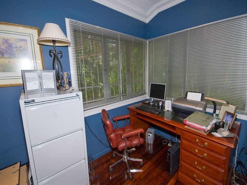 129 Sirius Street, Coorparoo QLD 4151