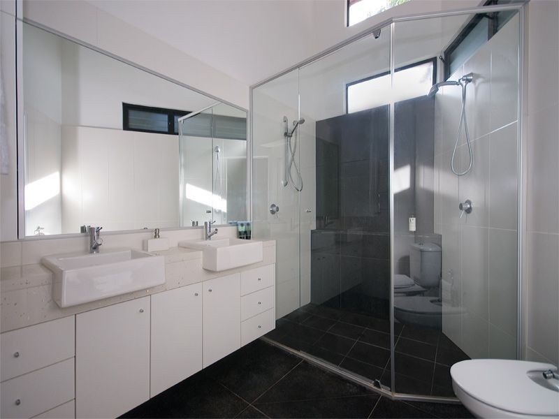 14 Aemilia Avenue, Seven Hills QLD 4170