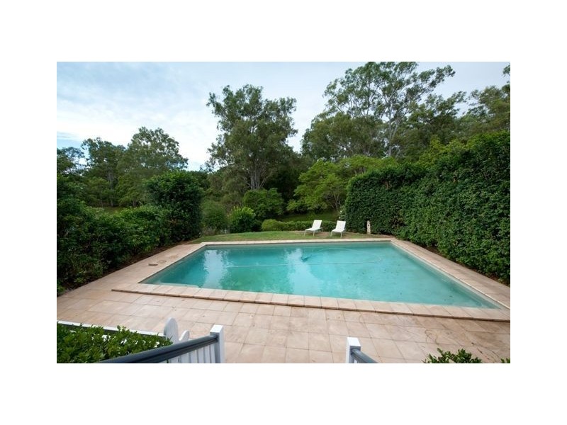 30 Solar Street, Coorparoo QLD 4151