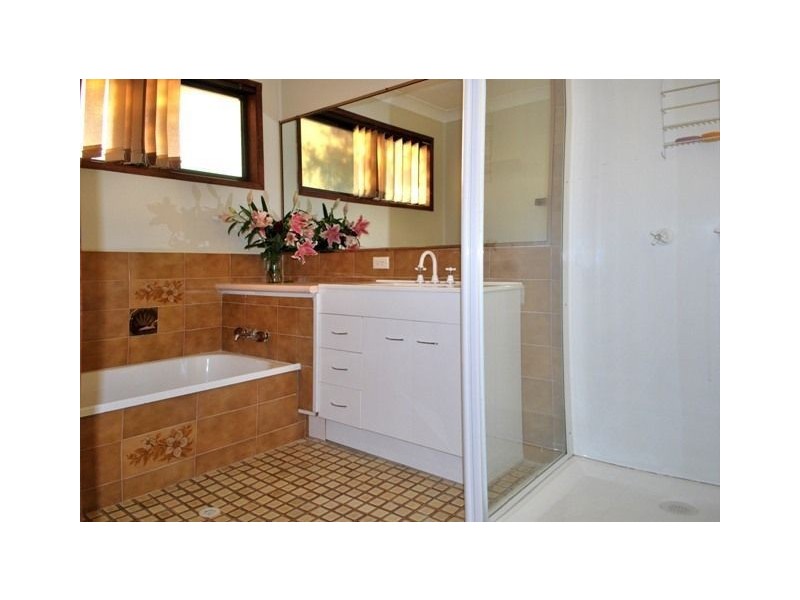 105 Indus Street, Camp Hill QLD 4152