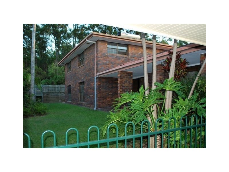 105 Indus Street, Camp Hill QLD 4152