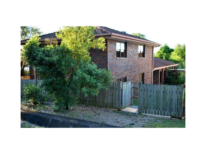 105 Indus Street, Camp Hill QLD 4152