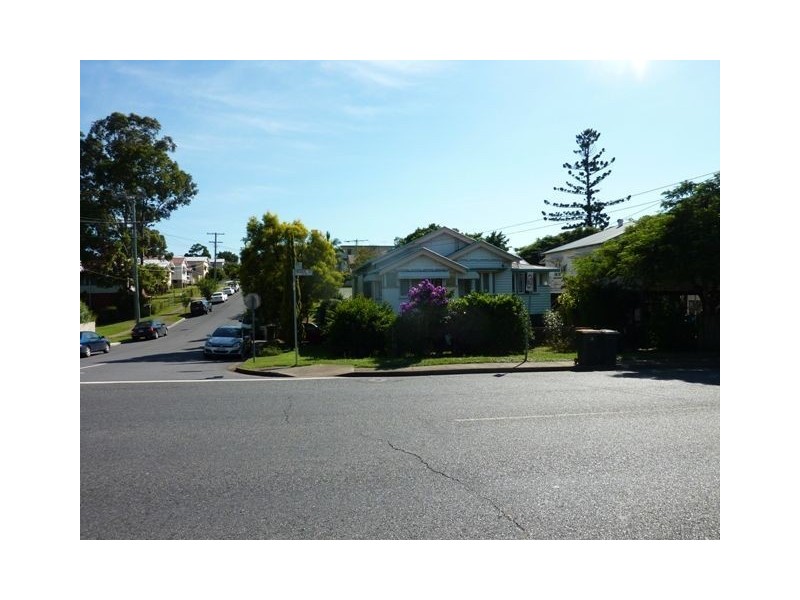 91 Ridge Street, Greenslopes QLD 4120