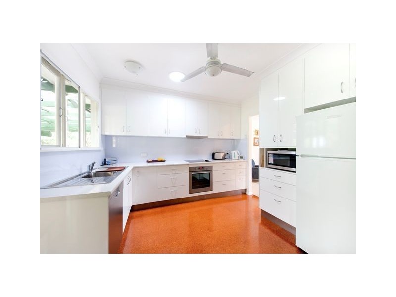 169 Harold Street, Holland Park QLD 4121