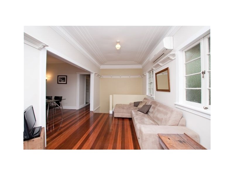 105 Pembroke Road, Coorparoo QLD 4151