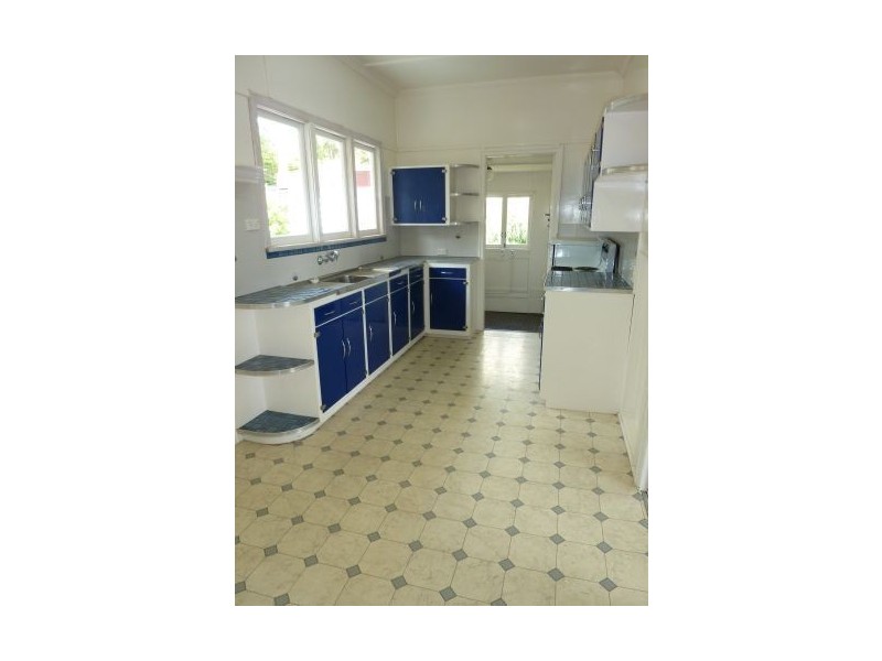 259 Ferguson Road, Norman Park QLD 4170