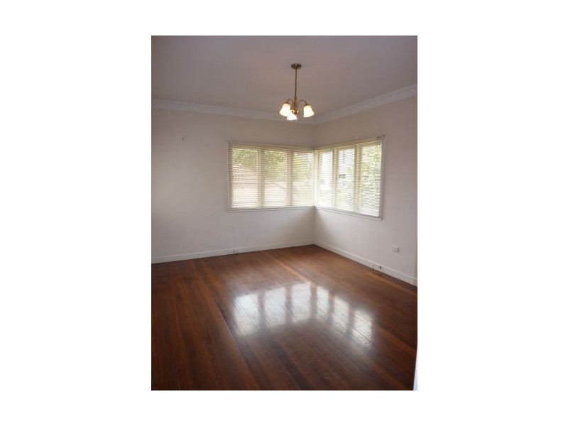 259 Ferguson Road, Norman Park QLD 4170