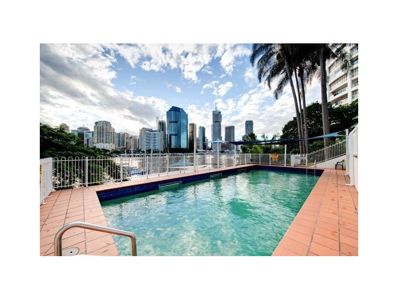 100/355 Main Street, Kangaroo Point QLD 4169