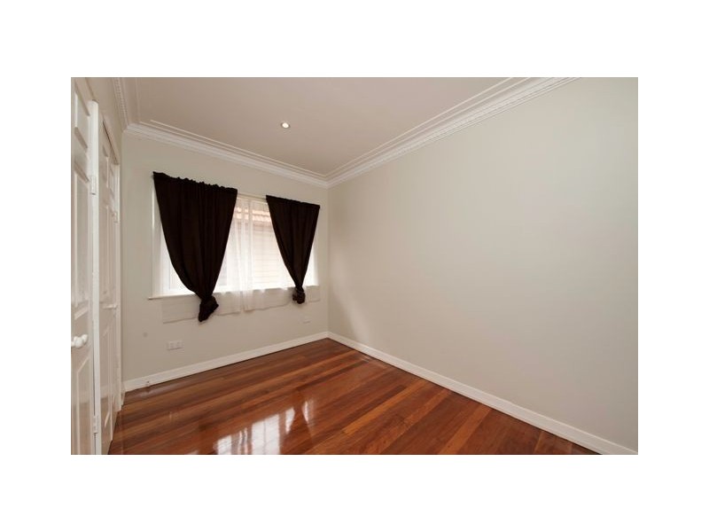 3 Rowland Street, Coorparoo QLD 4151
