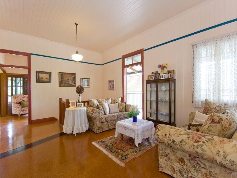 23 Lancaster Street, Coorparoo QLD 4151