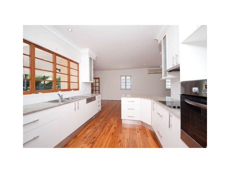 406 Chatsworth Road, Coorparoo QLD 4151