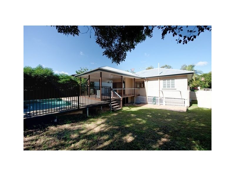 406 Chatsworth Road, Coorparoo QLD 4151