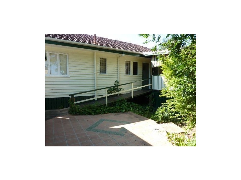 59 Woodhill Ave, Coorparoo QLD 4151