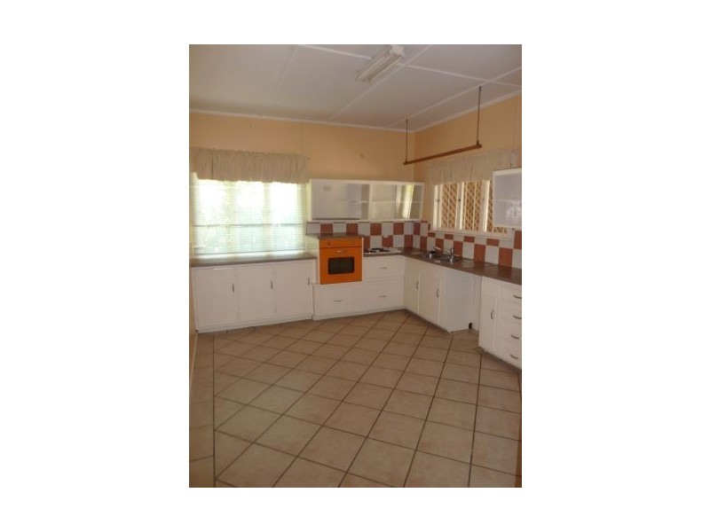 59 Woodhill Ave, Coorparoo QLD 4151