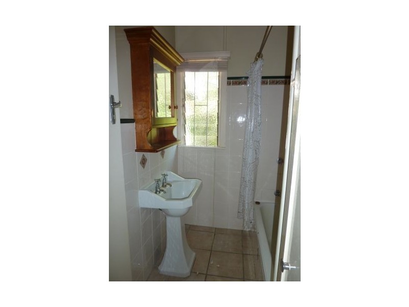 59 Woodhill Ave, Coorparoo QLD 4151