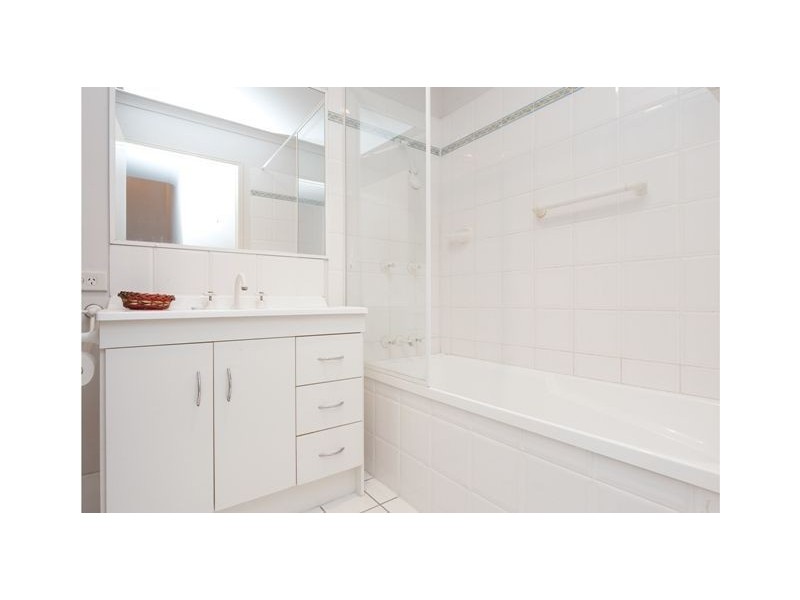 5/48 Chatsworth Road, Greenslopes QLD 4120