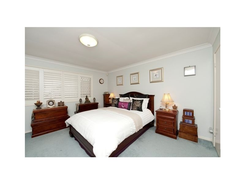 2/37 Cedar Street, Greenslopes QLD 4120