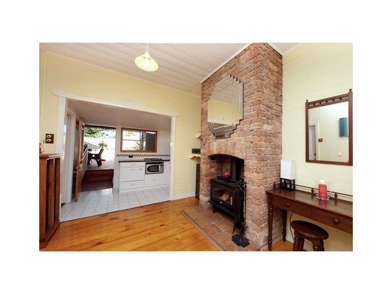 38 Mark Lane, Kangaroo Point QLD 4169