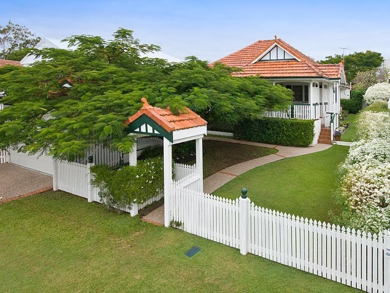 129 Buena Vista Avenue, Coorparoo QLD 4151