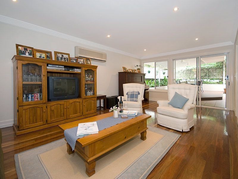 129 Buena Vista Avenue, Coorparoo QLD 4151