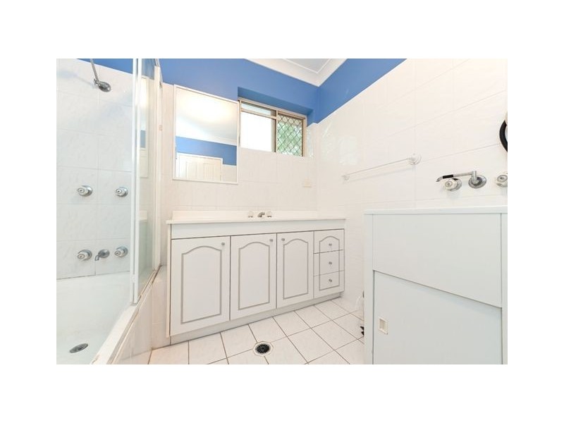 1/27 Nelson Street, Coorparoo QLD 4151