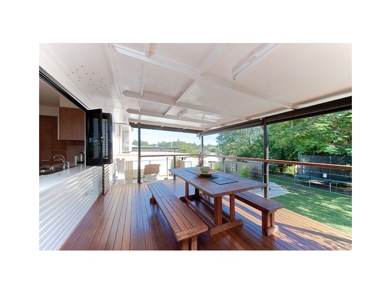 19 Nurran Street, Mount Gravatt East QLD 4122