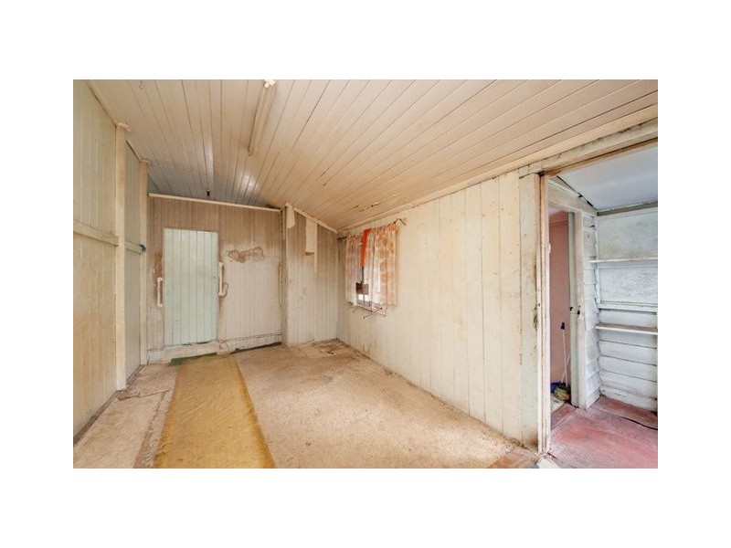 54 Dansie Street, Greenslopes QLD 4120