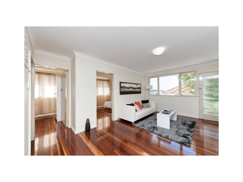 4/9 Miriam Street, Holland Park West QLD 4121