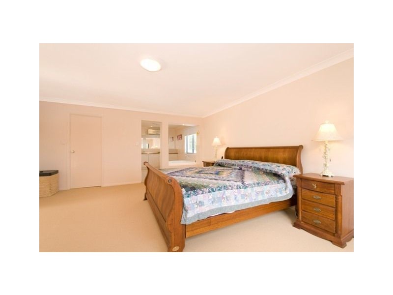 24 Banksia Place, Mount Gravatt East QLD 4122