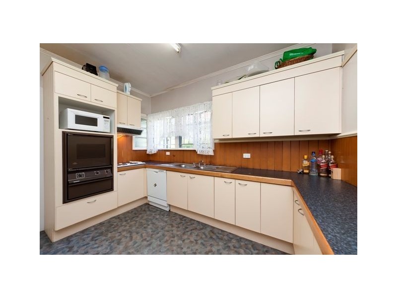 12 Hillview Terrace, Moorooka QLD 4105