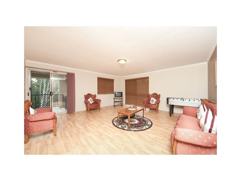 16 Melaleuca Place, Carindale QLD 4152