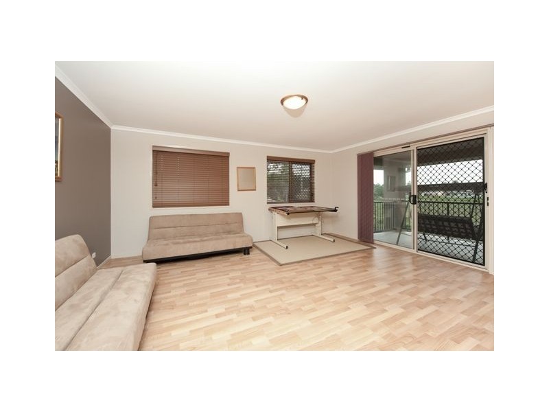 16 Melaleuca Place, Carindale QLD 4152