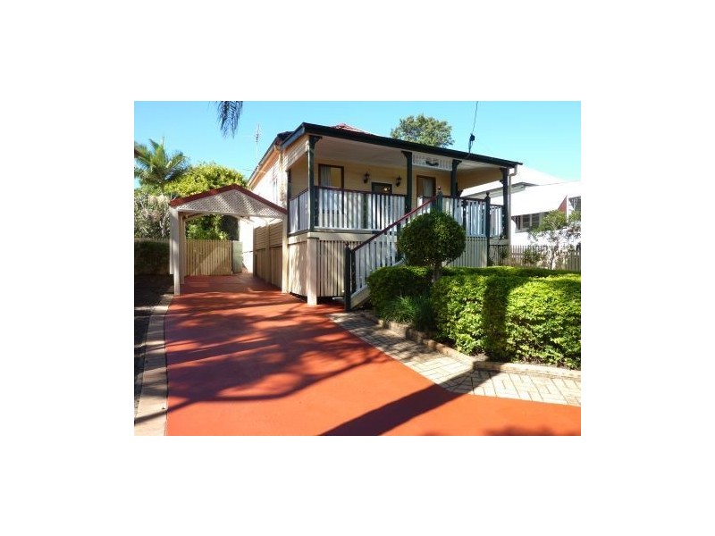 4 Guy Street, Woolloongabba QLD 4102