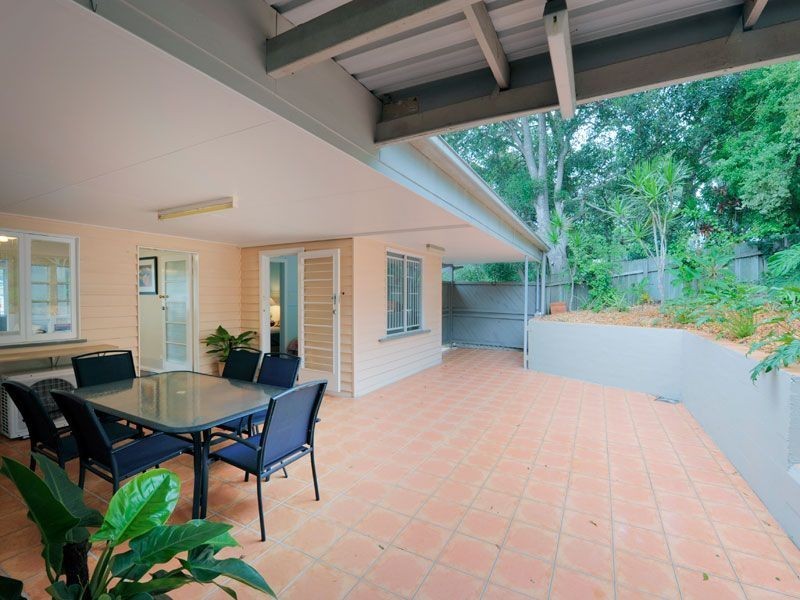 103 Fernvale Road, Tarragindi QLD 4121