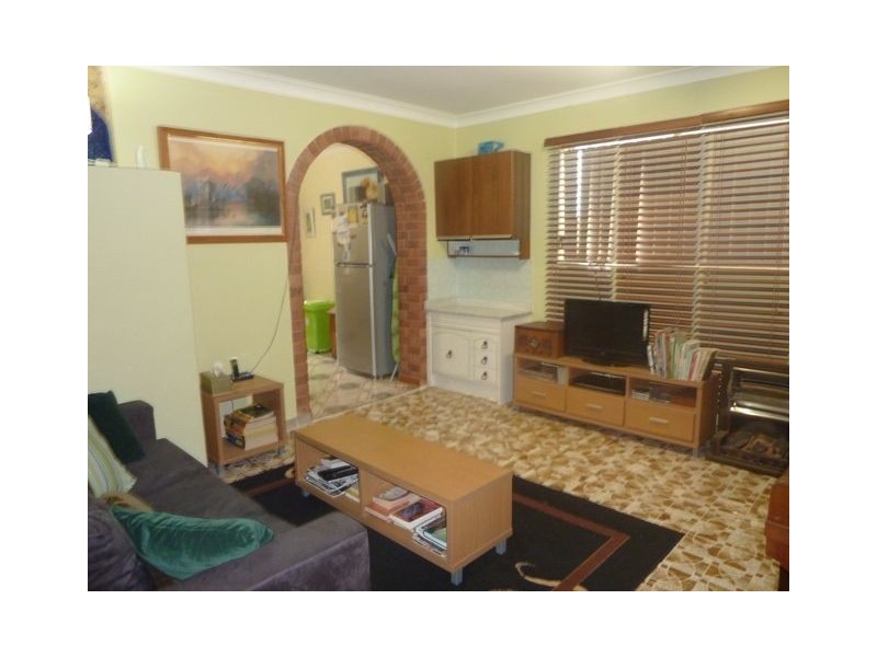 47 McIlwraith Avenue, Norman Park QLD 4170