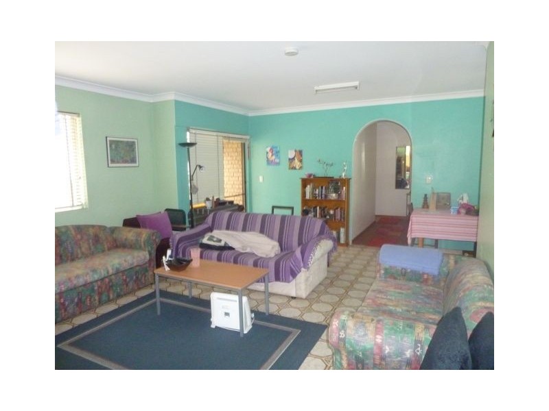 47 McIlwraith Avenue, Norman Park QLD 4170