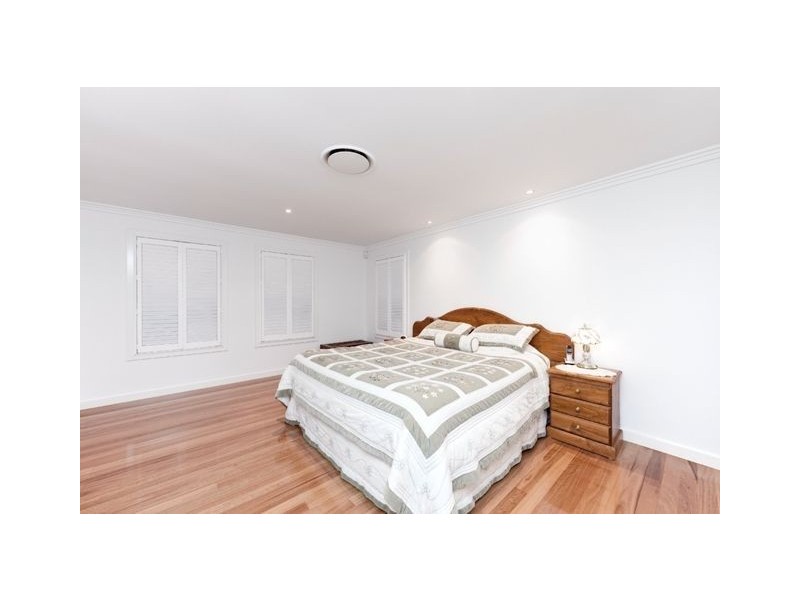 49 Solar Street, Coorparoo QLD 4151