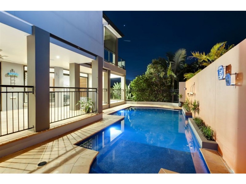 44 Brodie Street, Holland Park West QLD 4121