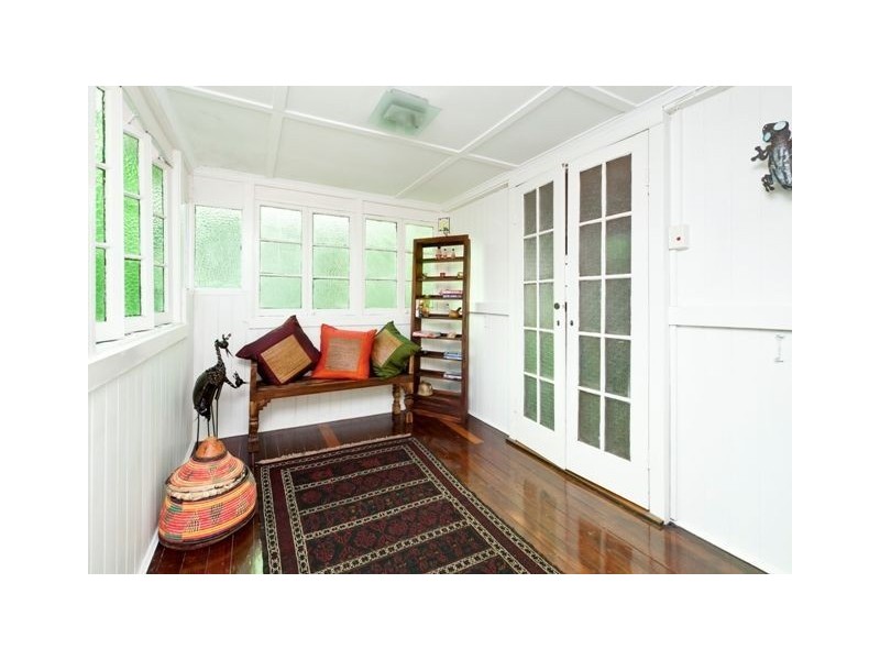 29 Burke Street, Coorparoo QLD 4151