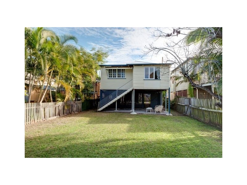 29 Burke Street, Coorparoo QLD 4151