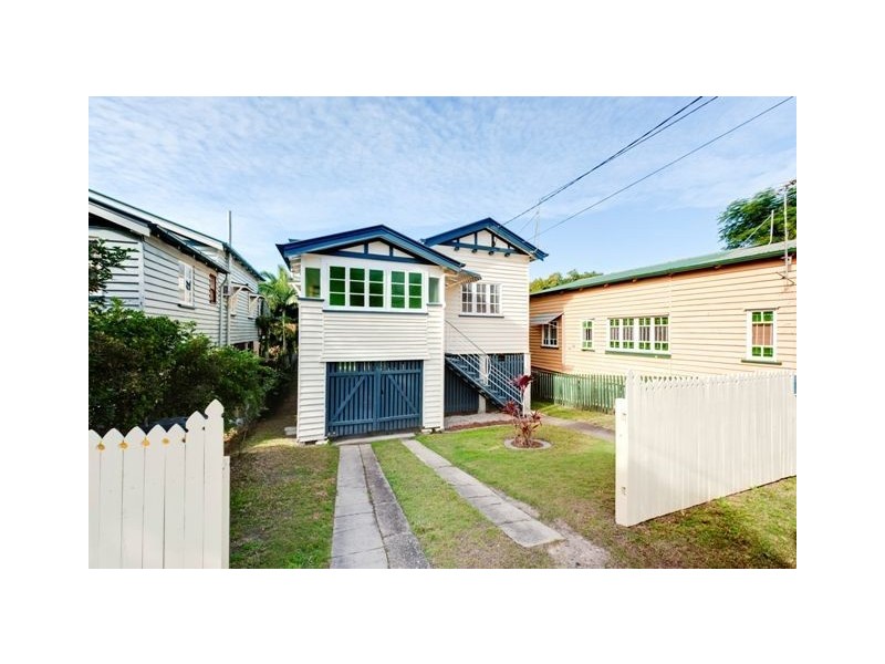29 Burke Street, Coorparoo QLD 4151