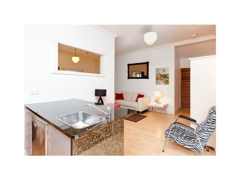 48 Hipwood Avenue, Coorparoo QLD 4151