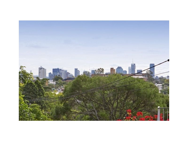 56 Nicklin Street, Coorparoo QLD 4151