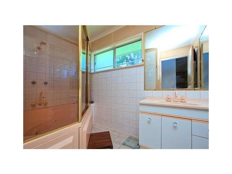 49 Avon Street, Morningside QLD 4170