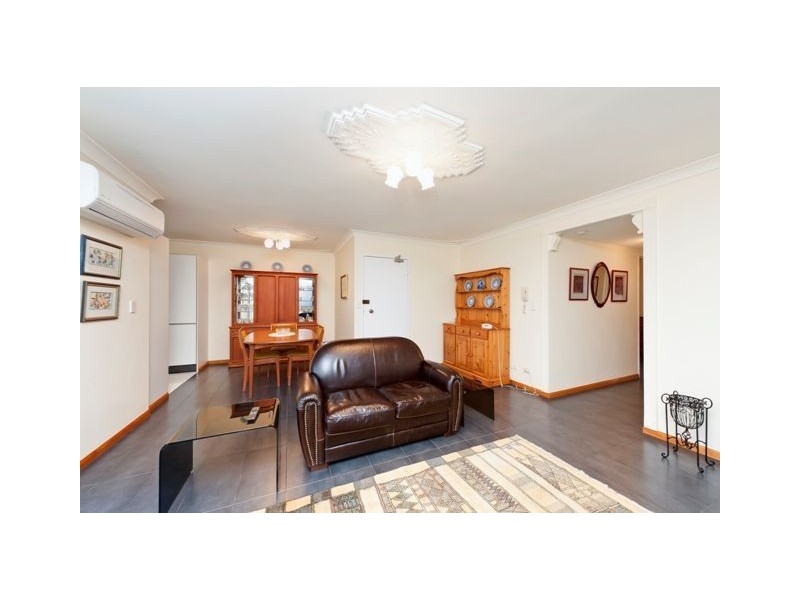 1/102 Pembroke Road, Coorparoo QLD 4151