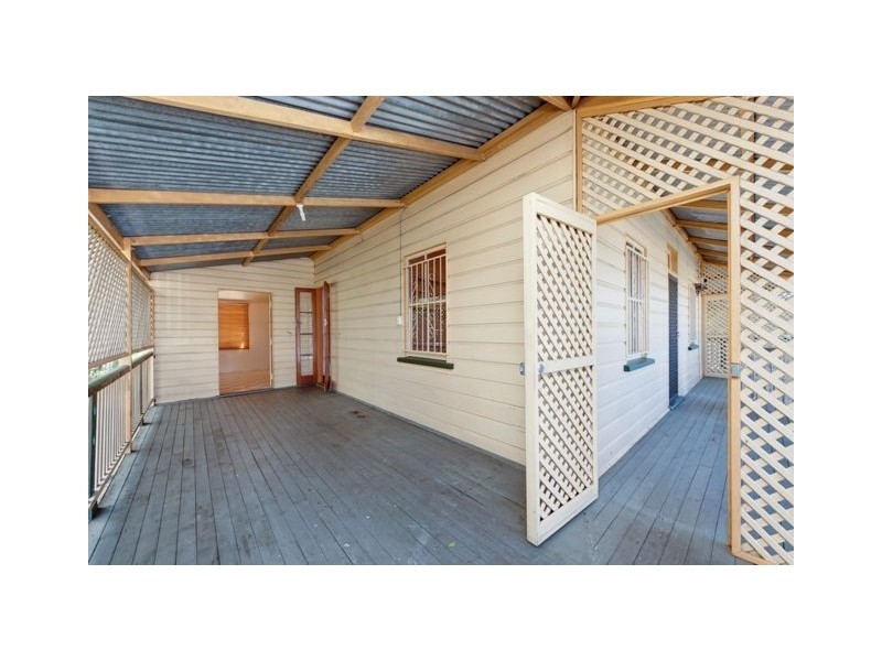 16 Crown Street, South Brisbane QLD 4101