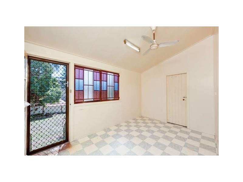 16 Crown Street, South Brisbane QLD 4101