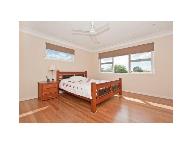 94 Zetland Street, Upper Mount Gravatt QLD 4122