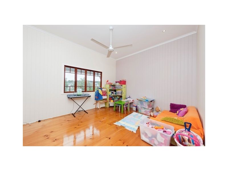 22 Geera Street, Coorparoo QLD 4151